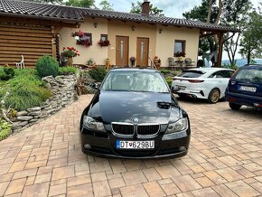 Bmw E90 320D, 210 600km - 3