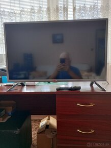 TV LG  32" - 3