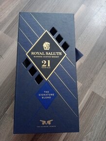 Royal SALUTE 21 whisky - 3