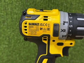 DeWALT Akumulátorová bezuhlíková vŕtačka DCD791 - 3