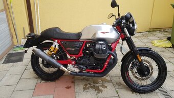 Moto Guzzi V7iii racer - 3