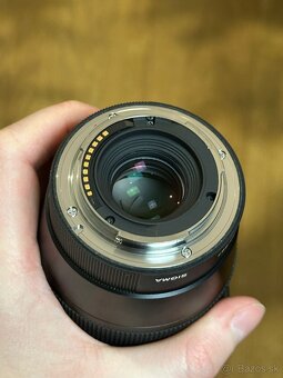 Sigma 16mm f1.4 Sony E - 3