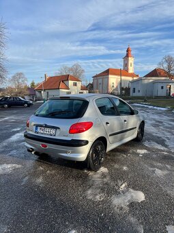 Peugeot 206 1,1 44kw - 3