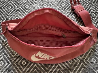 Nike Waistabg Pink - 3