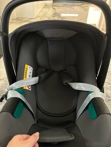 Vajíčko Britax BABY-SAFE  3- iSIZE + základňa/isofix - 3