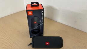 JBL FLIP ESSENTIAL 2 SIVÝ - 3