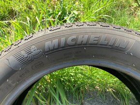 Michelin Alpin 6 - 215/55 r17 98 V M+S - DOT 4222 - 3