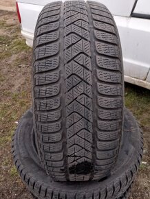 Predám Zimné Pneumatiky 215/60R16 - 3