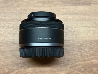 Canon RF 16mm f/2.8 STM - 3