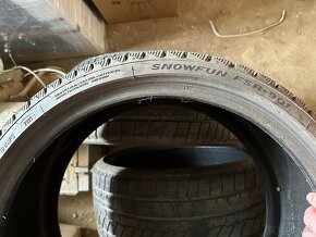 235/35 r19 zimne - 3