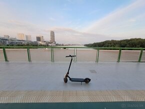 Xiaomi Mi Electric Scooter Pro 2 s tlmením Monorim v4 - 3