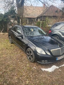 Predam mercedes. E212 rok2010 disel2.2 - 3