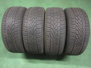 R17 Zimná sada OPEL ASTRA rozteč 5x105 215/50R17 SEMPERIT - 3