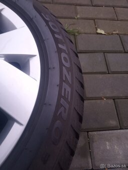 Zimné pneu Pirelli Sottozero 3 205/50 R17 XL - 3