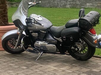 Suzuki intruder 800 - 3