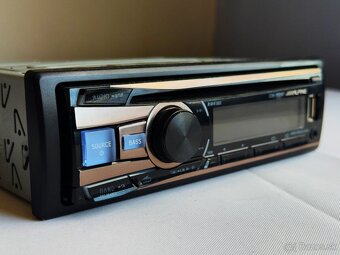 AUTORADIO ALPINE CDE-182R. - 3