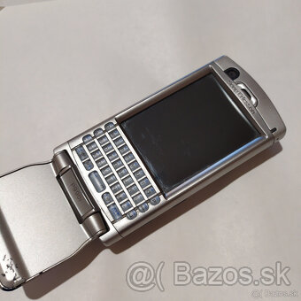 Sony ericsson p990i - 3