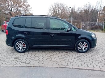 VOLKSWAGEN TOURAN 1.6TDI - BMT - BI XENÓN, NAVI + KAMERA - 3