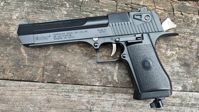 Vzduchovka DP desert eagle zberatelsky unikat. cal. 4.5 - 3