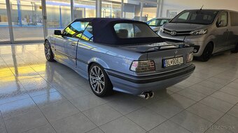 BMW Rad 3 Cabrio 328i AT/5 - 3