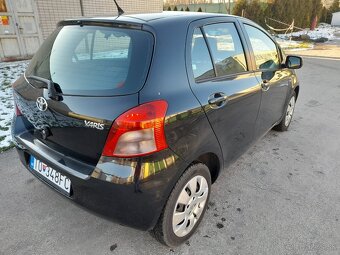 Predám-Toyota Yaris 1,4 D-4D diesel,66kW,AUTOMAT,naj138000km - 3