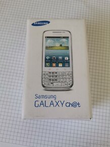 Samsung Galaxy Ch@t - 3