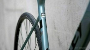 Karbonovy bicykel zn. Ridley - 3