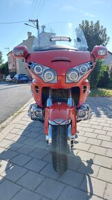 Honda GL 1800 Goldwing - 3