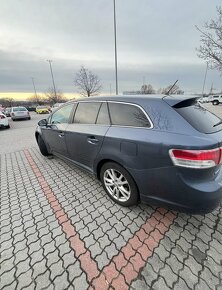 Toyota Avensis 2.0 D-4-D - 3