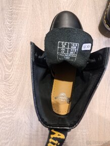 Vysoké Dr.Martens čižmy - 3