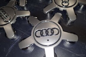 AUDI A4 A5 A6 A7  puklicky kryty kolies - 3