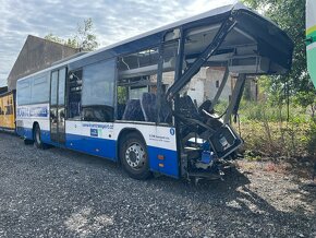 Setra S 415 LE BUSINESS Bluetec 6 Havarovaný s  CZ -SPZ - 3