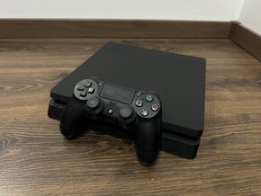 Playstation 4 SLIM 1TB Black - 3