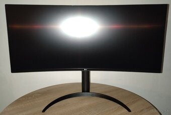 34" LG UltraGear 34WP65C-B - 3