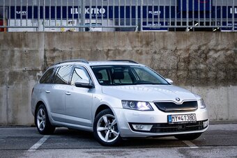 Škoda Octavia Combi 2.0 TDI Edition 4x4 - 3