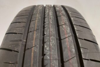 Takmer nejazdené,špičkové letné pneu Bridgestone- 215/55 r18 - 3