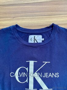 Dámske tričko veľkosť XS, zn. Calvin Klein (PC: 43,90€) - 3