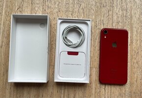 Apple iPhone XR Red 128GB - 3