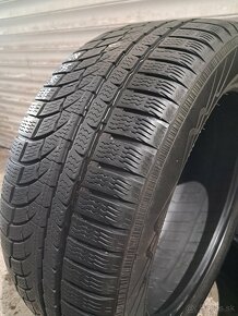 Nokian zimné 235/50/R18 - 3