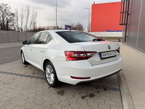 Škoda Superb 2.0 TDI 190k DSG - 3