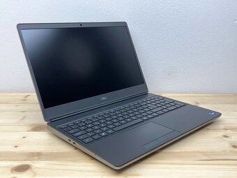 Dell Precision 7560 i7, 32GB RAM, 512GB SSD - 3