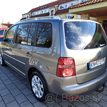 Volkswagen Touran 2.0 tdi, DSG Highline - 3