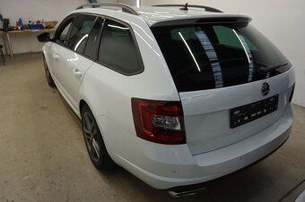 Škoda Octavia RS 2.0TSI Virtual - 3