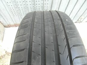 235/55 R18 - 3