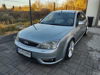 Ford Mondeo ST220 - 3