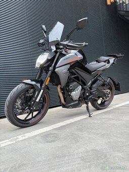 CFMOTO 300NK 2022 Nebula Black - 3