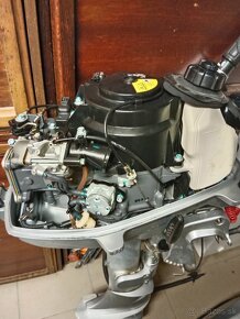 Lodný motor Honda 5 HP - 3