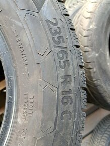 Predam pneu 235/65 r16 c - 3