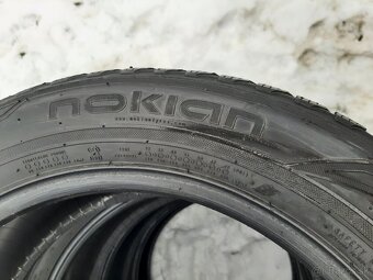 235/55r19 105V Nokian  zimne - 3