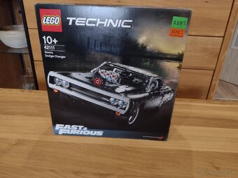 LEGO TECHNIC 42111 - 3